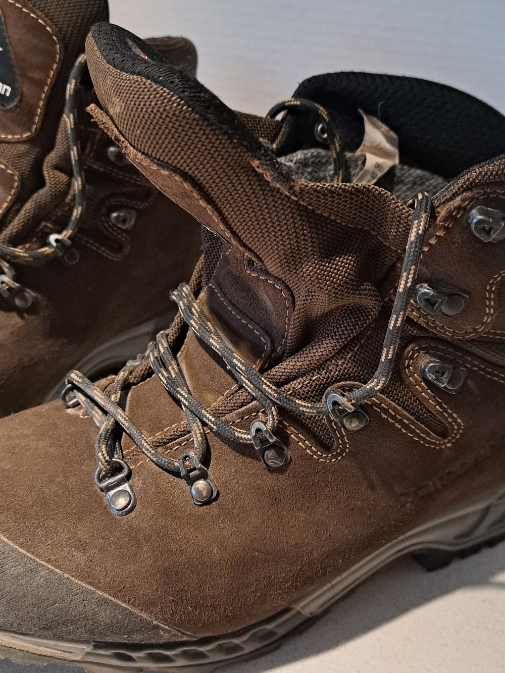 Zamberlan Gore-Tex Vibram Hiking Boots Men's 9 Women's 11 Made in Italy Leather - Picture 10 of 13